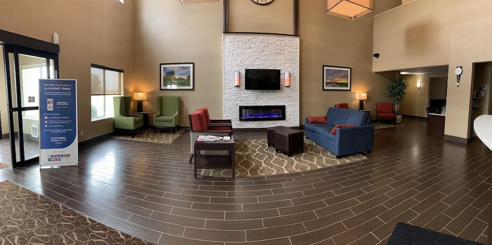 Comfort Suites Auburn Near I-69 Eksteriør billede